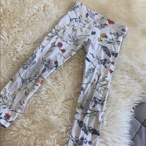 Floral leggings